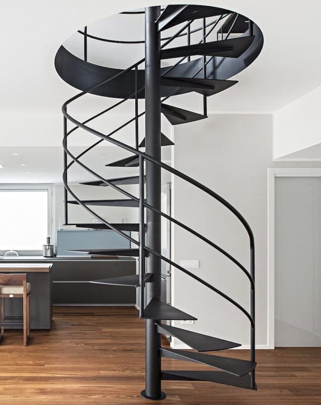 Лестница винтовая металлическая «Минимал В»