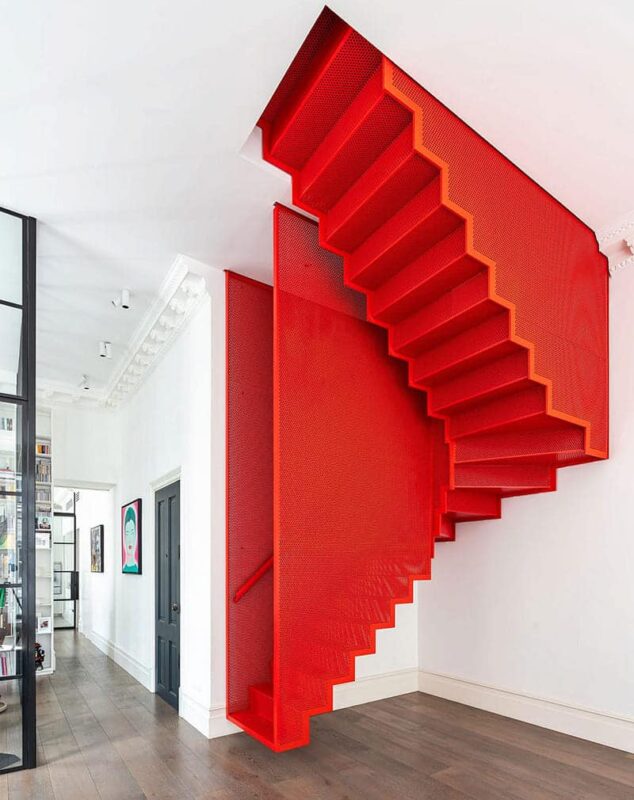 Лестница подвесная металлическая «Перфорация П»