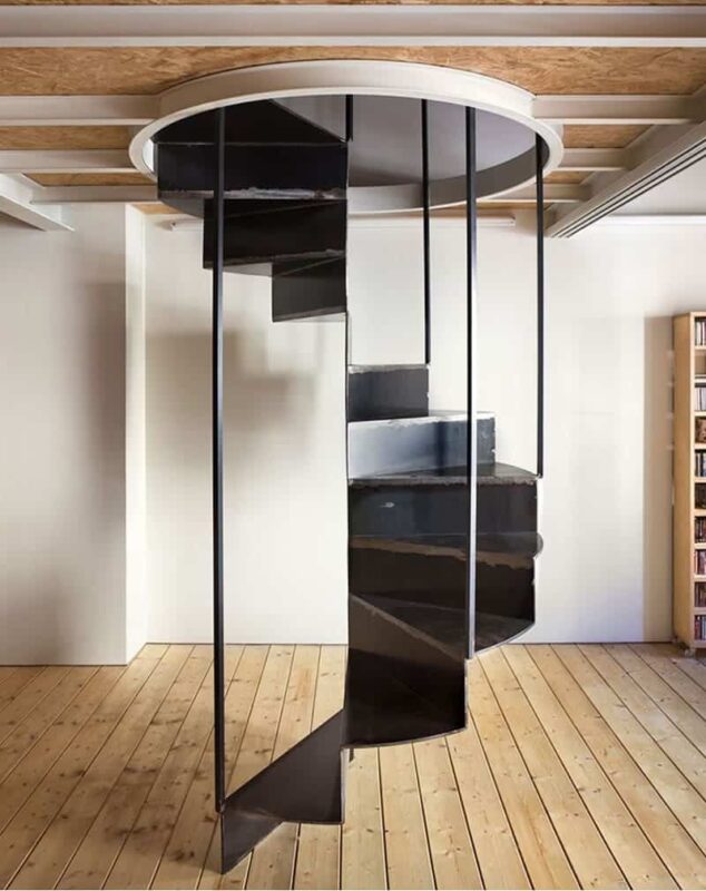 Лестница лофт винтовая «Пробка»