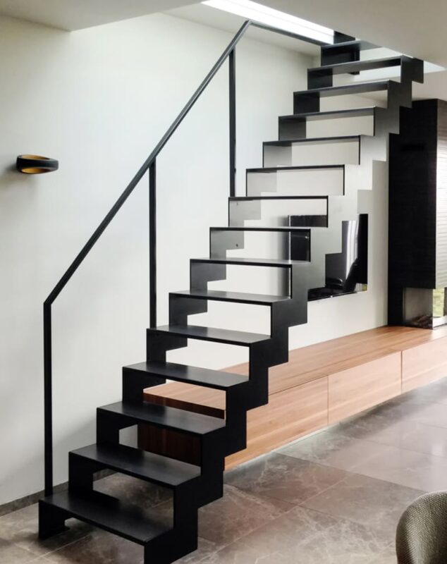 Лестница минимализм металлическая «Трап»