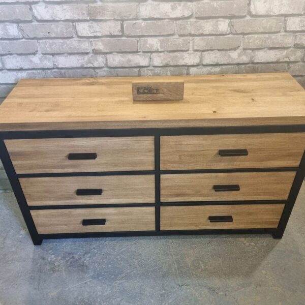 Комод в стиле Лофт из массива дуба К-032