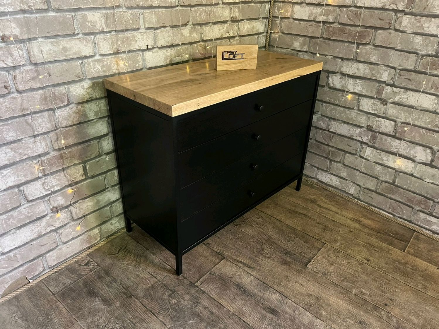 Комод в стиле Лофт из массива дуба К-046