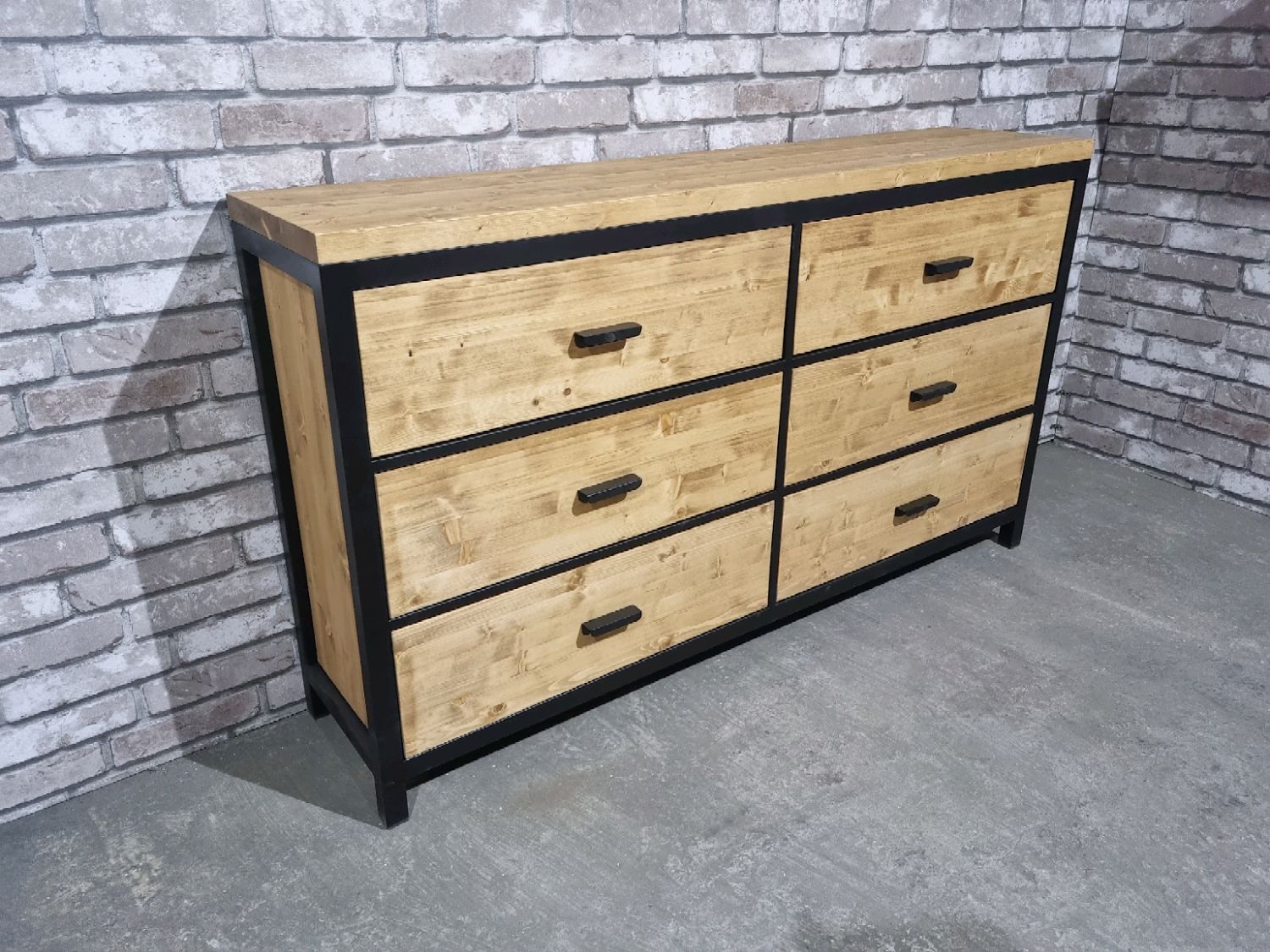 Комод в стиле Лофт К-016