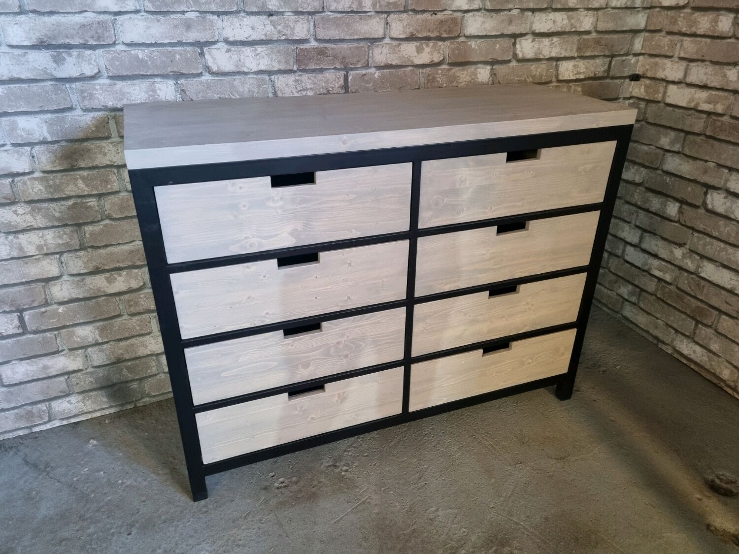 Комод в стиле Лофт К-027