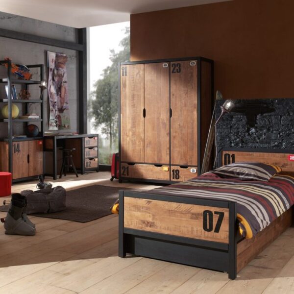 Комплект детской мебели №113