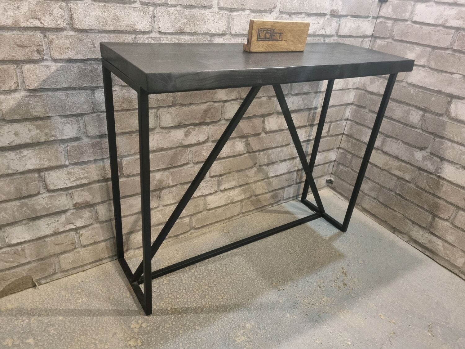 Консоль в стиле Лофт из массива дуба Х-039