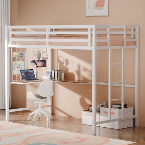 Кровать-чердак с письменным столом и лестницей, белая, 140х200 см