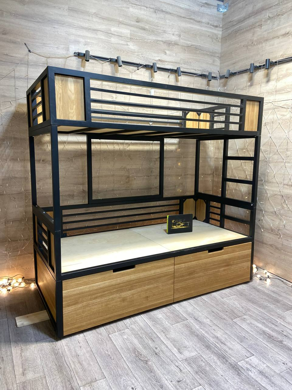 Кровать-чердак в стиле Лофт из массива дуба В-015