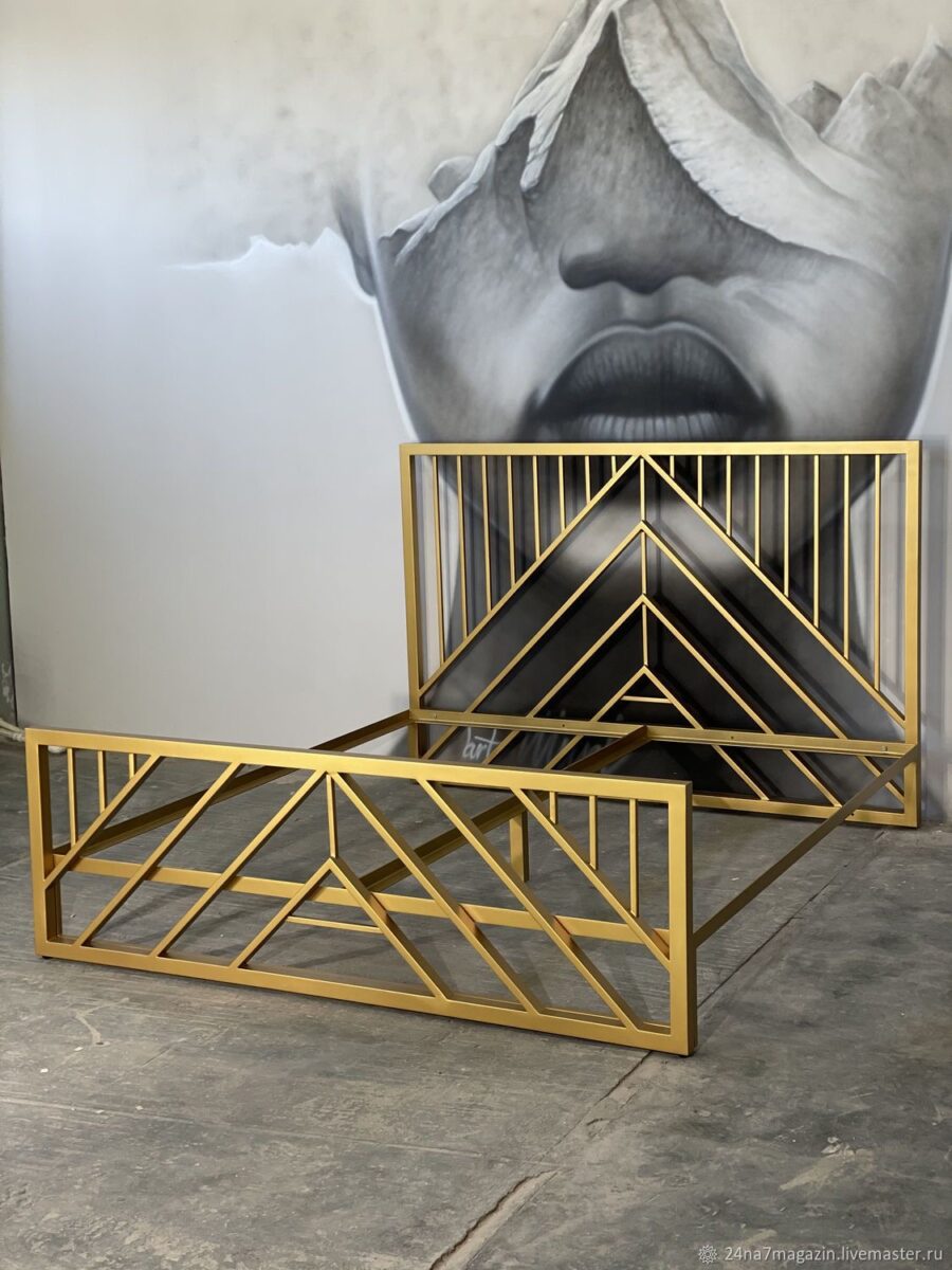 Кровать из металла №189