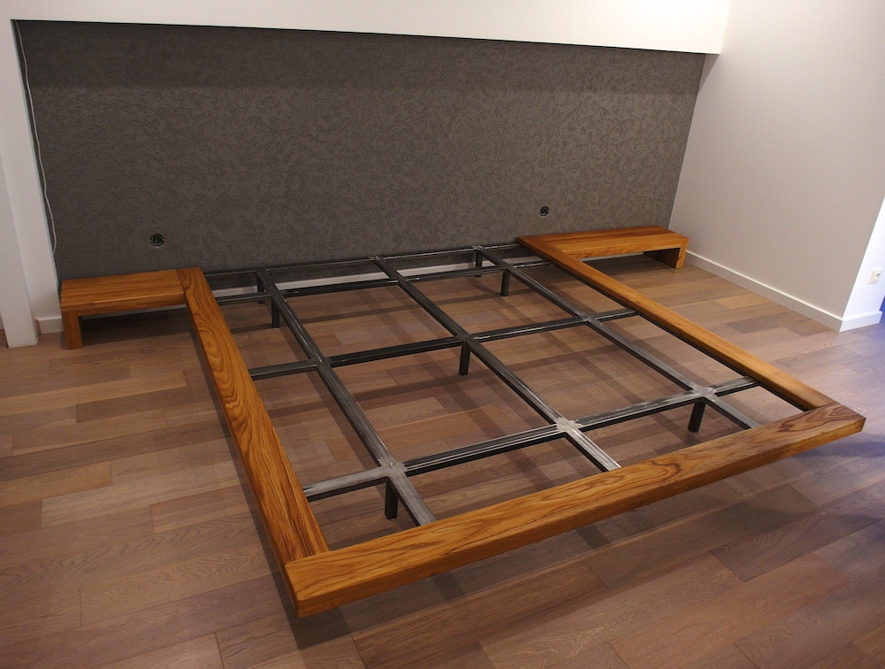 Парящая кровать №164