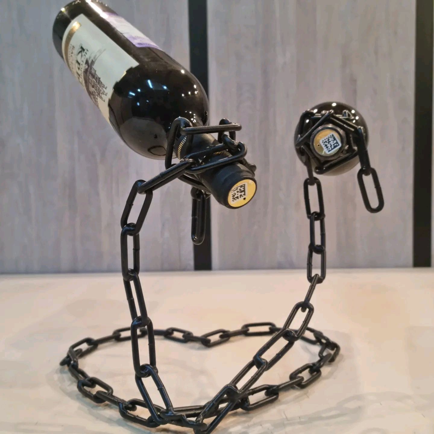 Подставка-держатель для бутылок в стиле Лофт Б-001