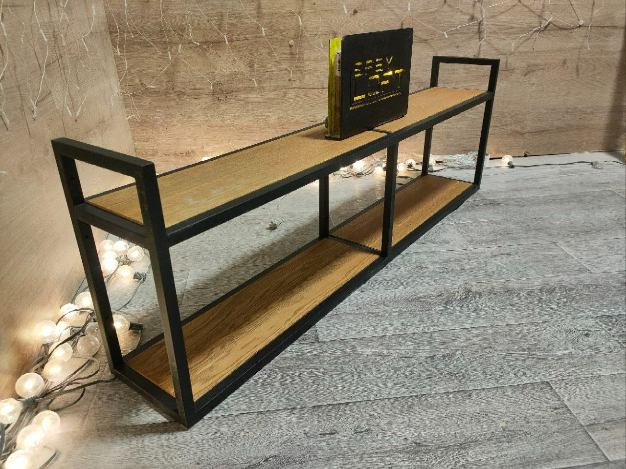 Полка в стиле Лофт из массива дуба Б-010