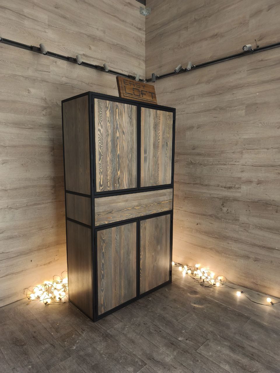 Шкаф в стиле Лофт Ш-008