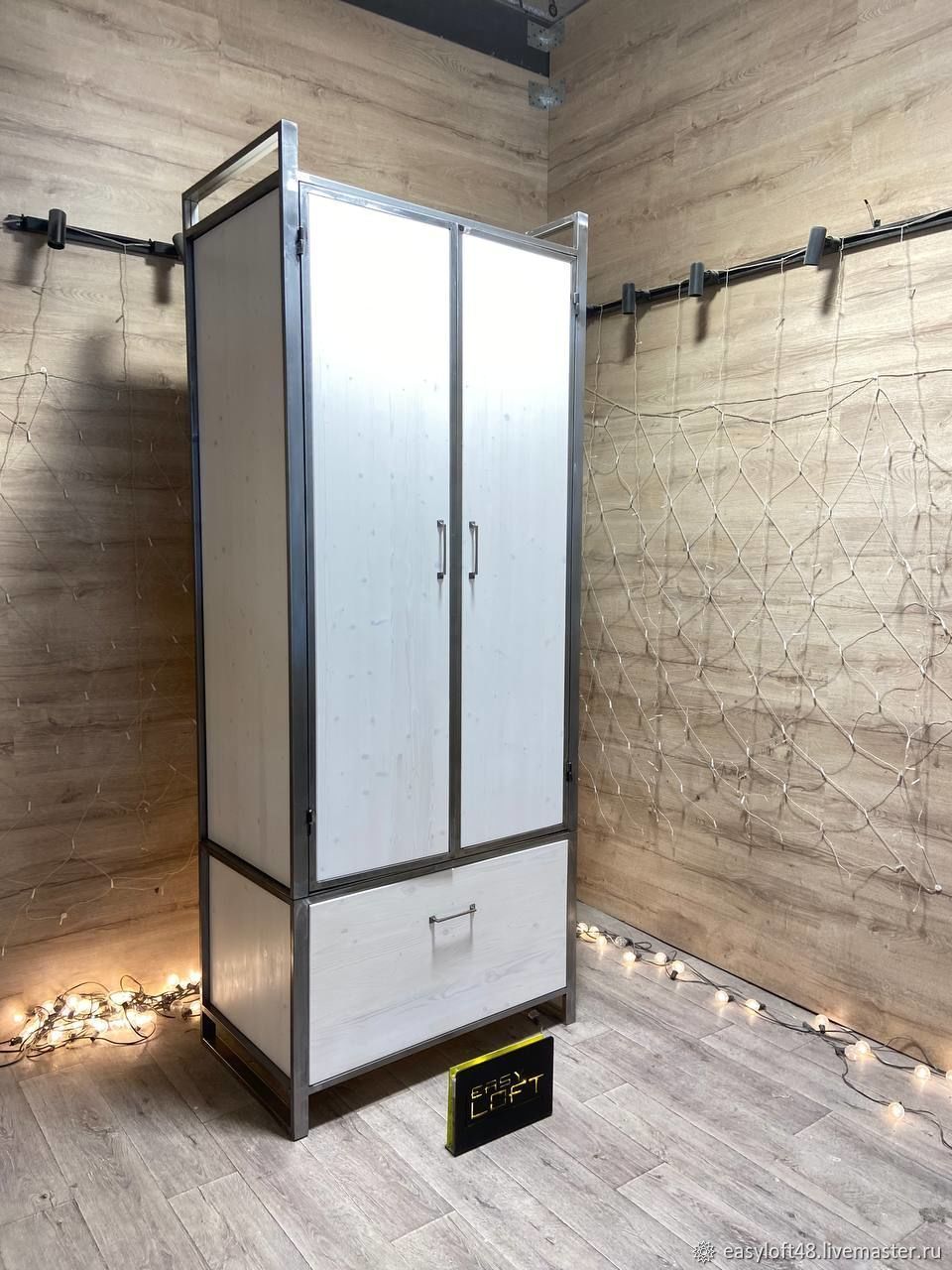 Шкаф в стиле Лофт Ш-015