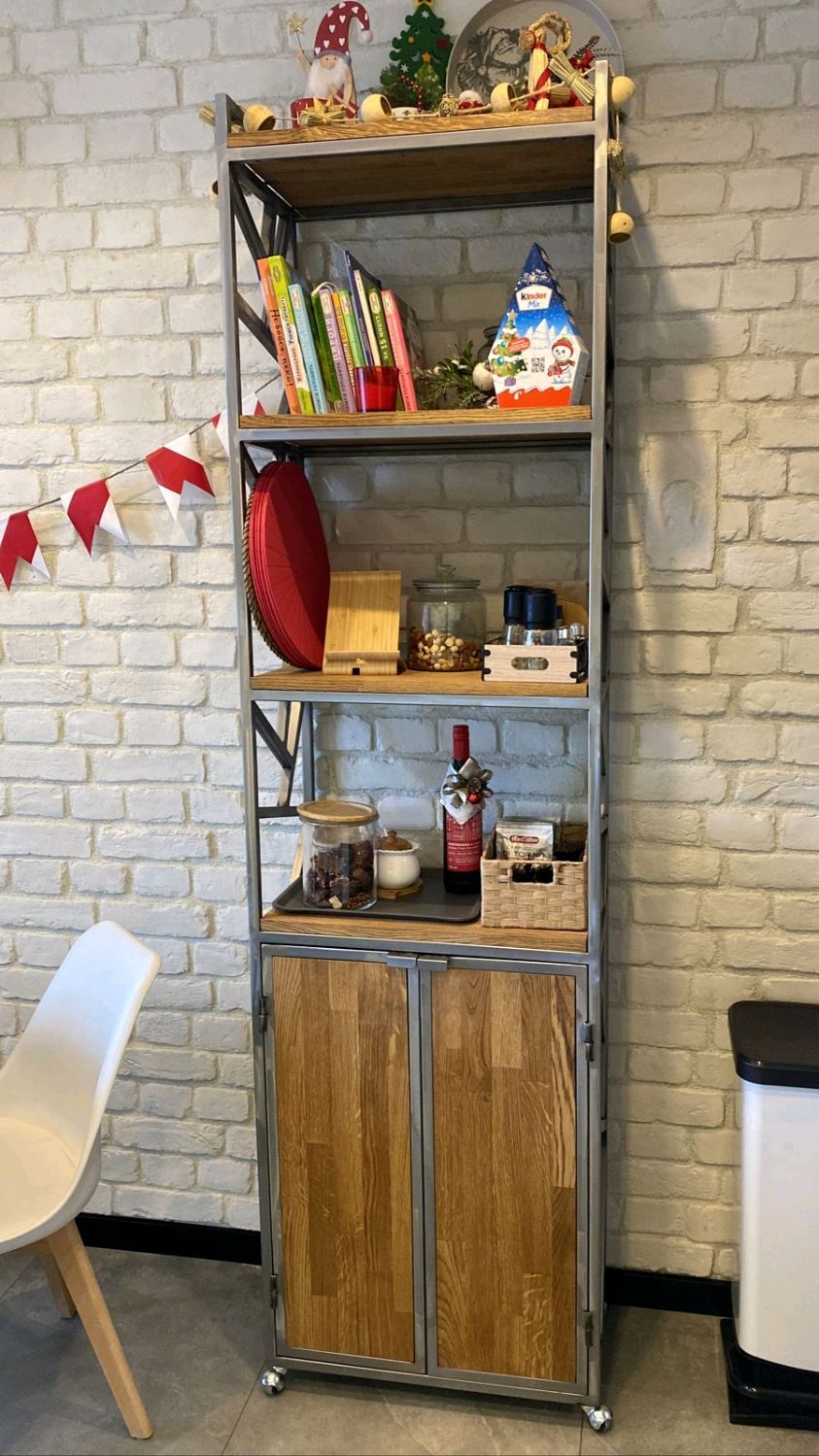 Стеллаж в стиле Лофт из массива дуба Л-040