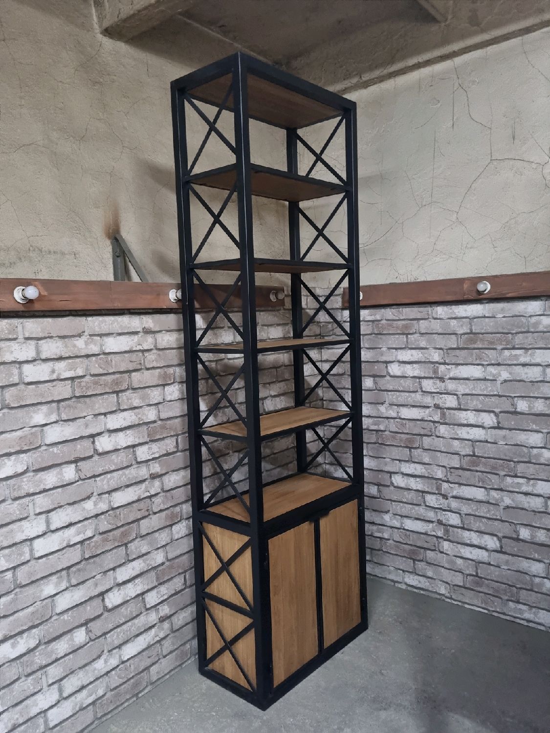 Стеллаж в стиле Лофт из массива дуба Л-046