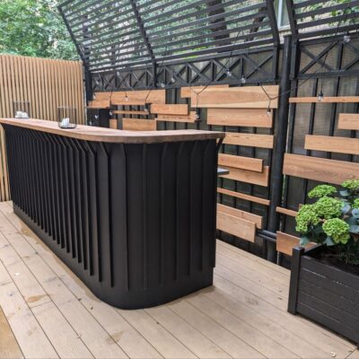 Стойка ресепшен в стиле Лофт из массива дуба Р-006