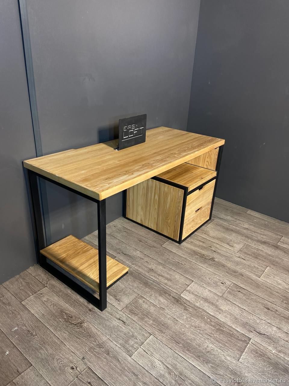 Стол компьютерный в стиле Лофт из массива дуба С-430