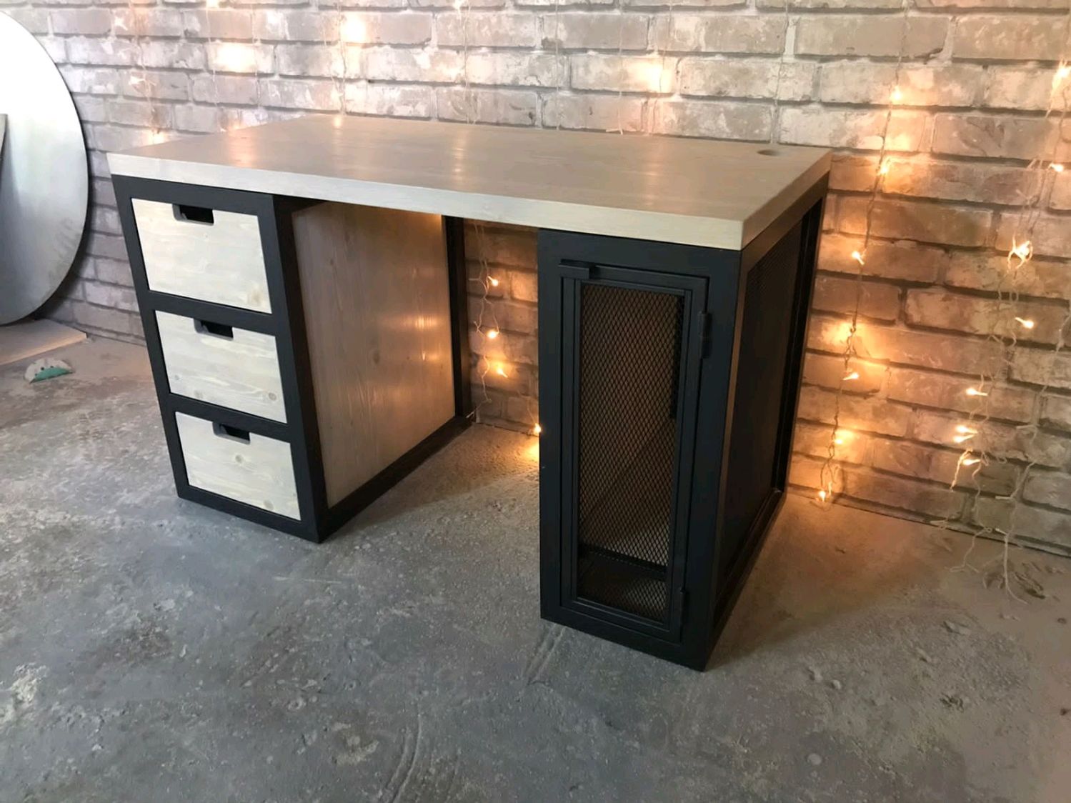 Стол компьютерный в стиле Лофт С-285