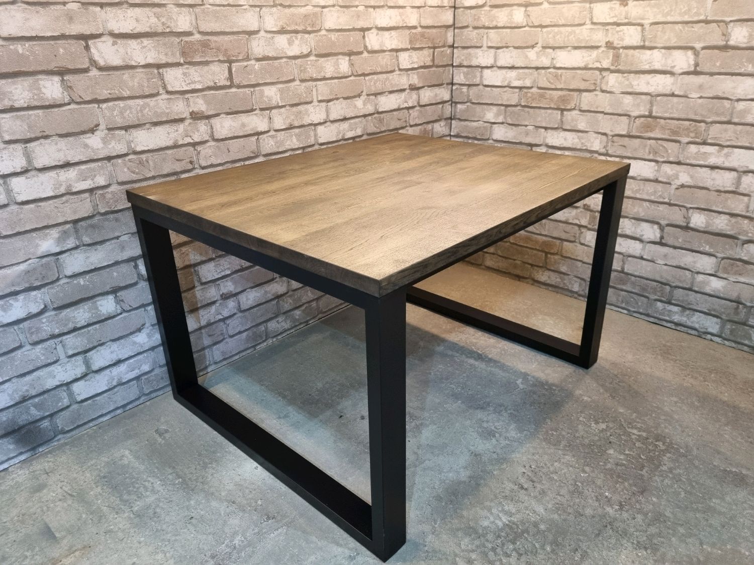 Стол обеденный в стиле Лофт из массива дуба С-227