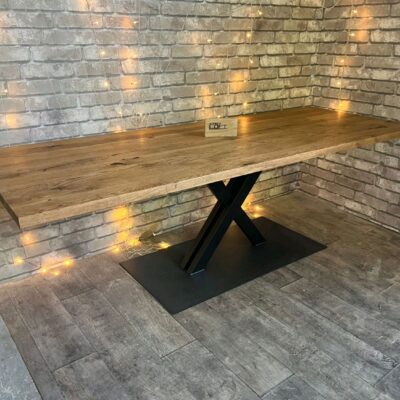 Стол обеденный в стиле Лофт из массива дуба С-332