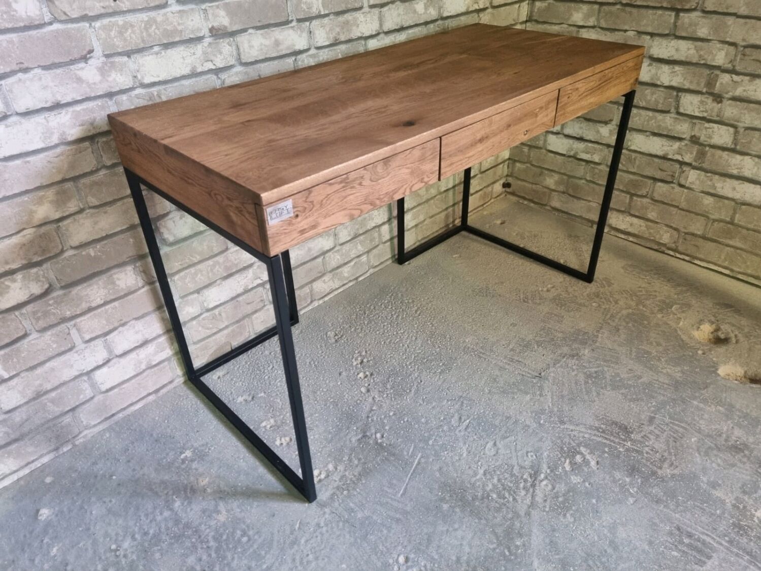 Стол письменный в стиле Лофт из массива дуба С-257