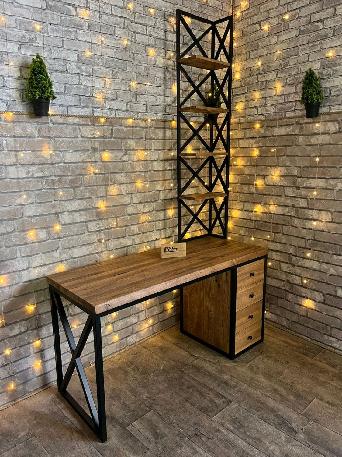 Стол письменный в стиле Лофт из массива дуба С-348