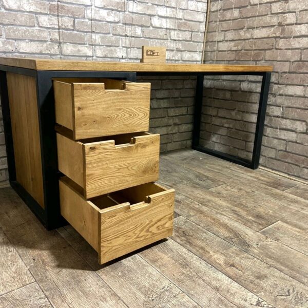 Стол письменный в стиле Лофт из массива дуба С-373