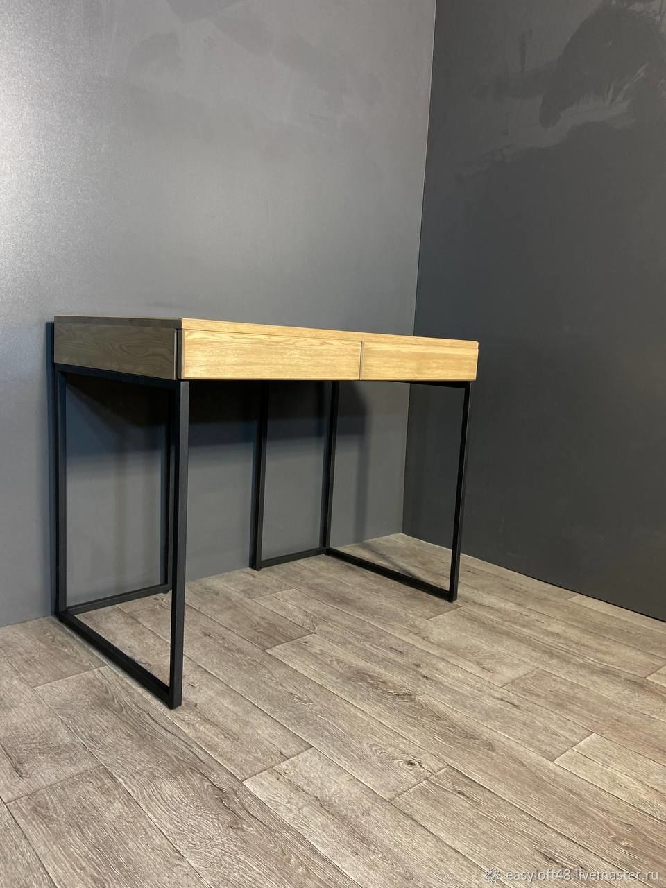 Стол письменный в стиле Лофт из массива дуба С-422