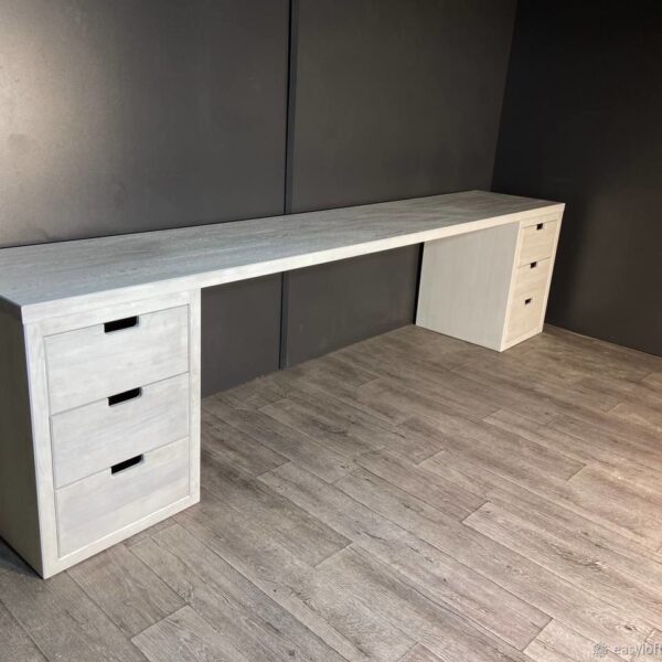 Стол письменный в стиле Лофт из массива дуба С-428