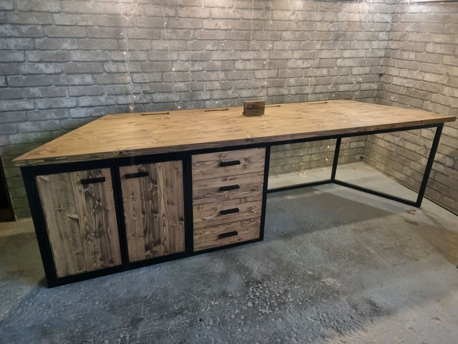 Стол письменный в стиле Лофт С-277