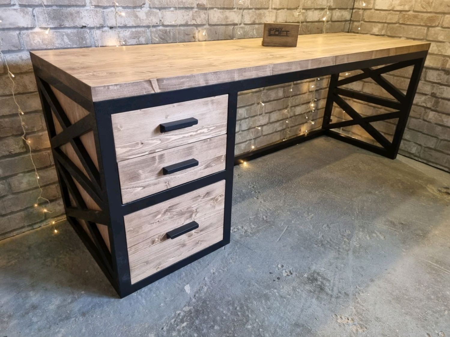 Стол письменный в стиле Лофт С-295