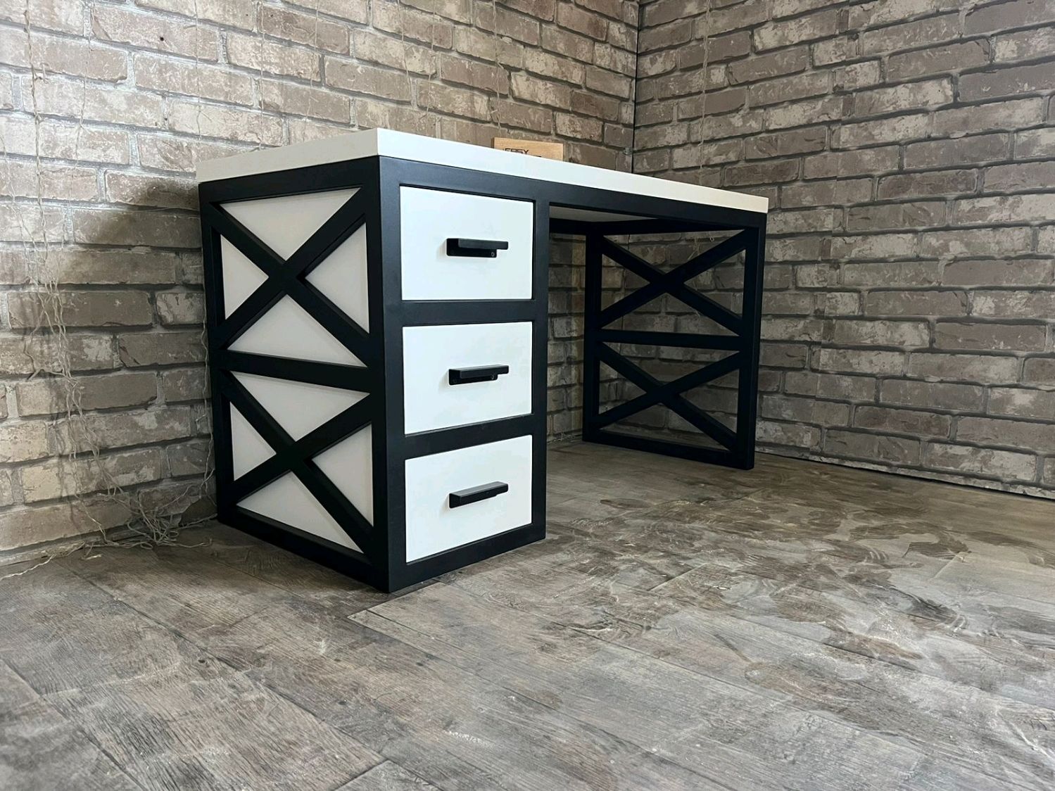 Стол письменный в стиле Лофт С-329