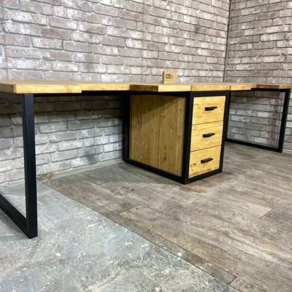 Стол письменный в стиле Лофт С-392