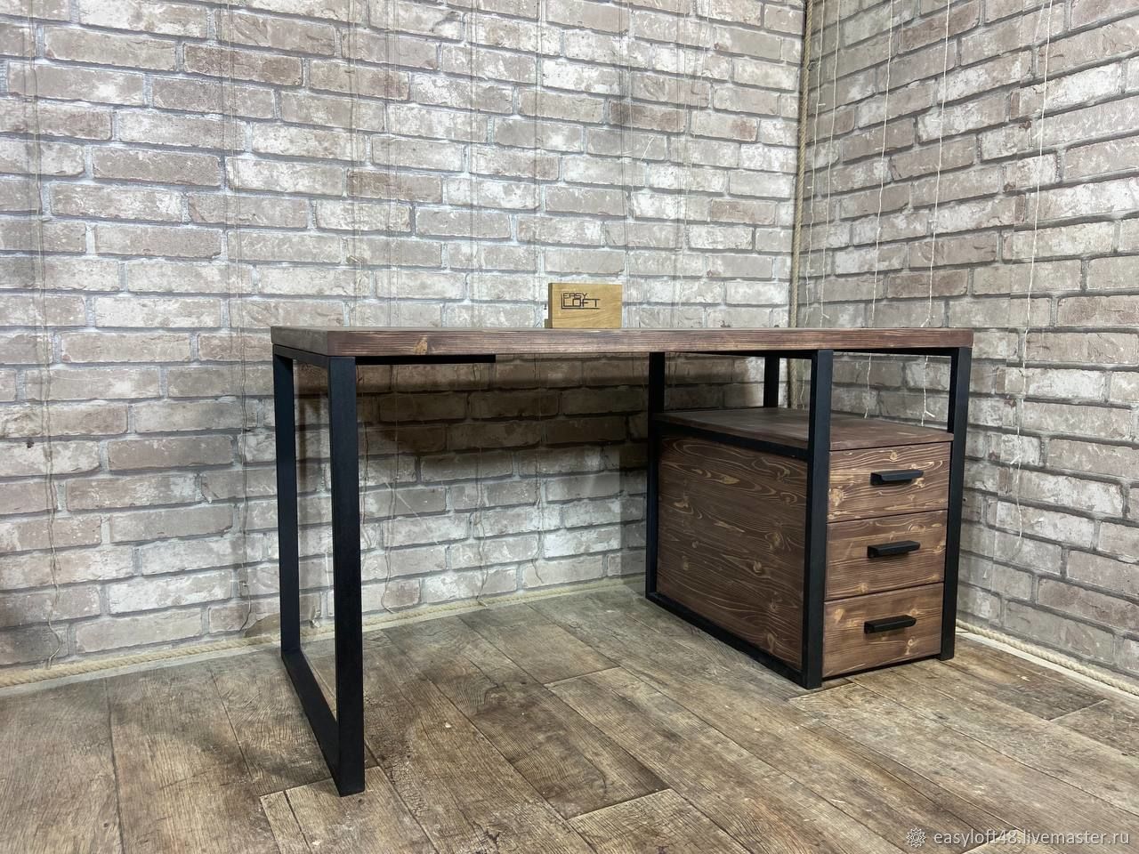 Стол письменный в стиле Лофт С-404