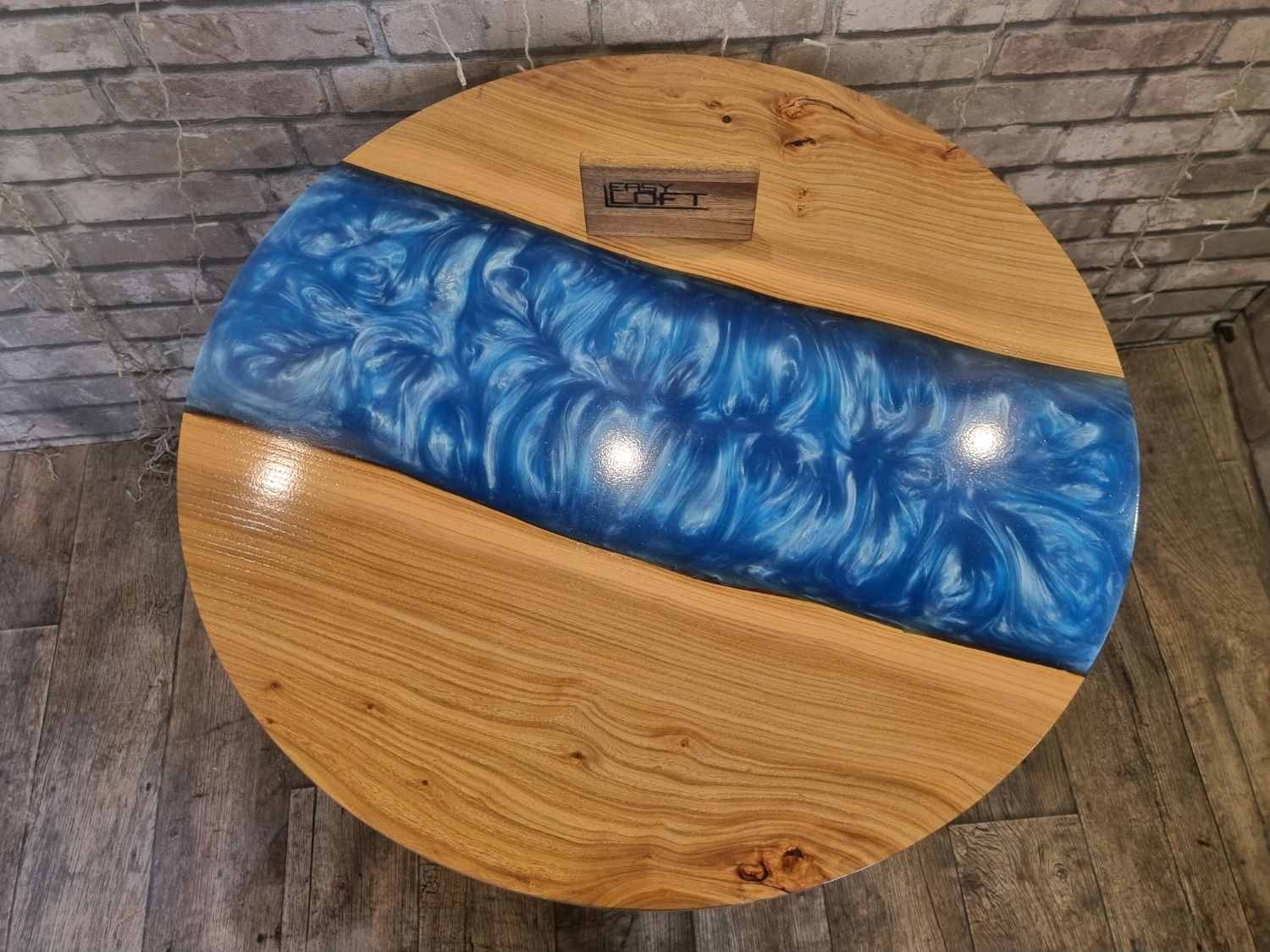 Стол Река с эпоксидной смолой в стиле Лофт С-305