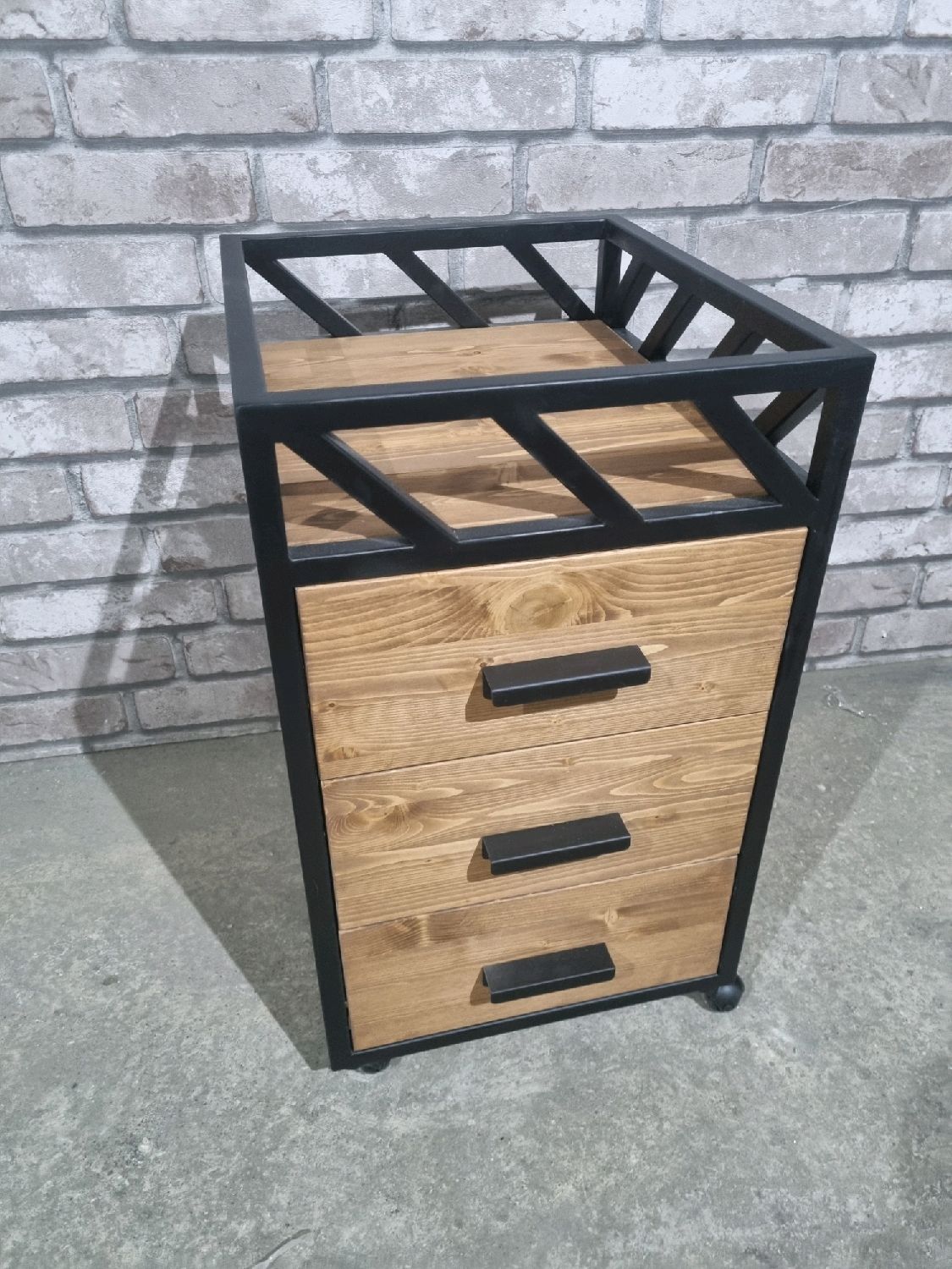 Тумба в стиле Лофт Т-037